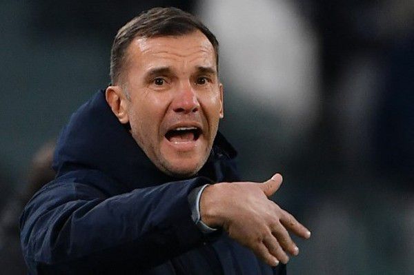 日胖逼